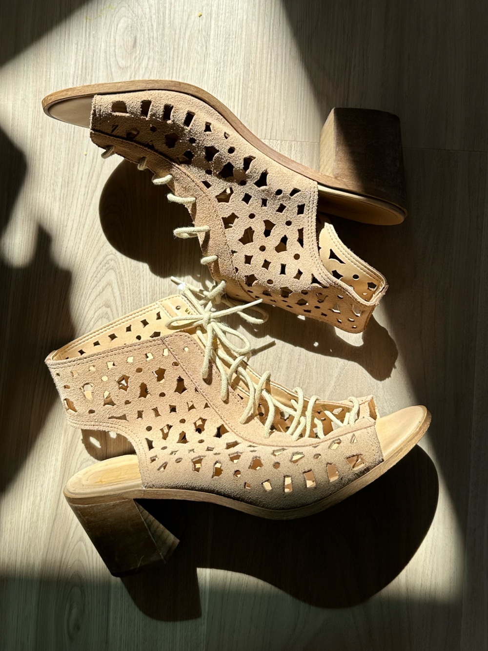 House of Harlow Cutout Lace-Up Block Heel Sandals